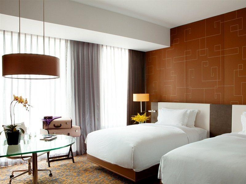 酒店 The Langham, Shanghai, Xintiandi 5*